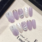 Swan Reverie | Medium Oval