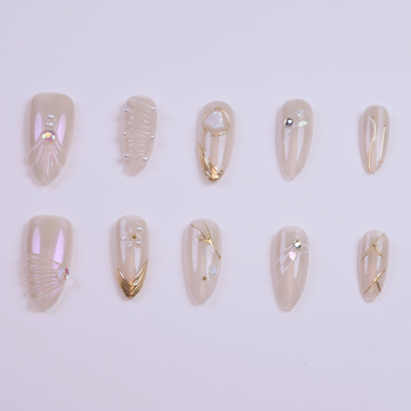 Nude Sparkle Diamond | Almond