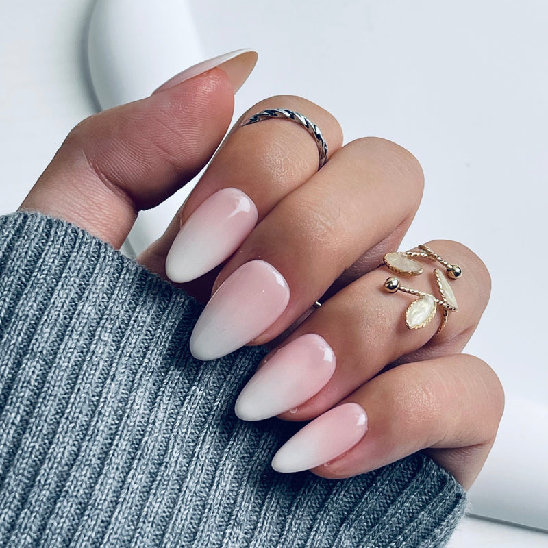 Blushing Pearl | Short Almond